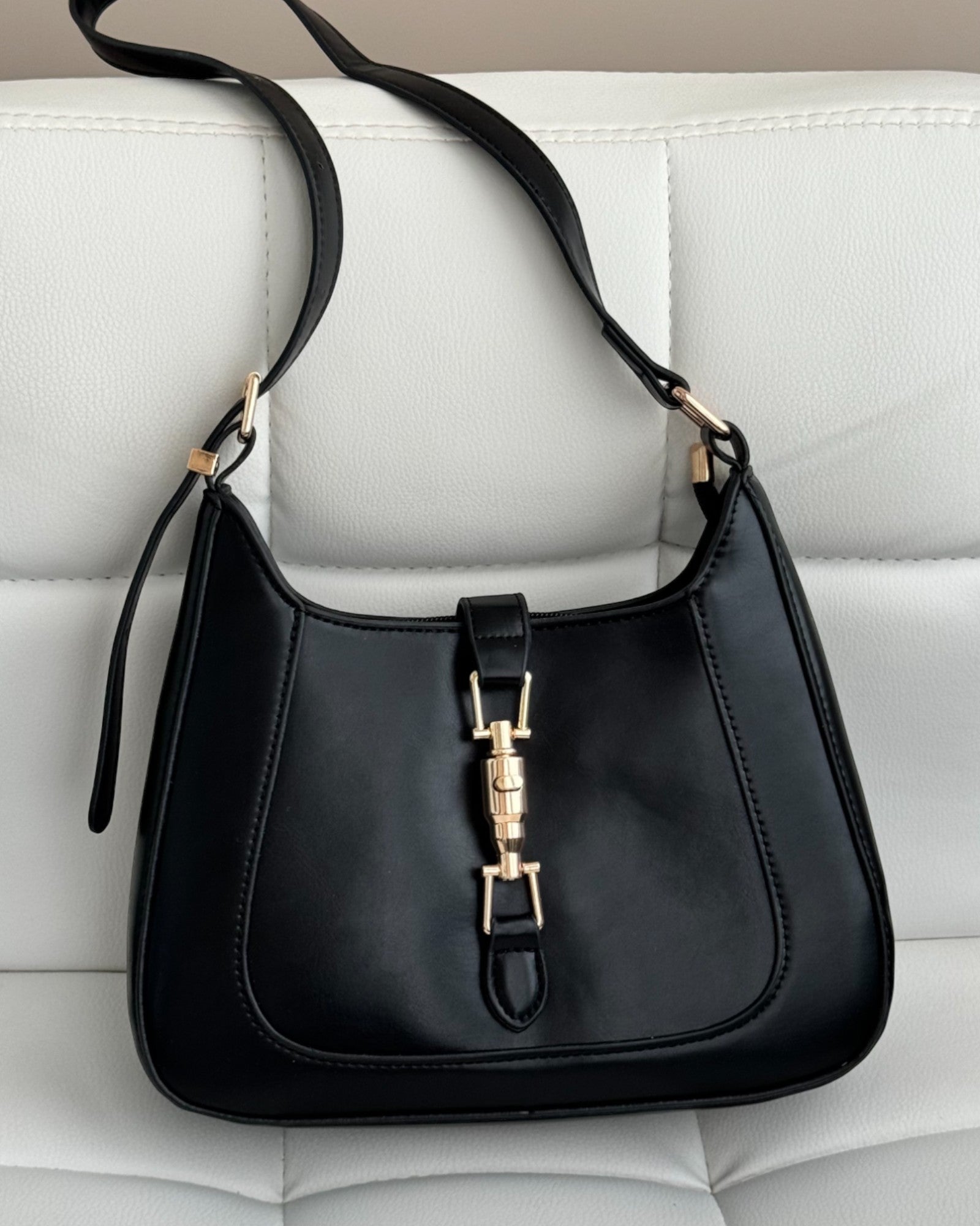 Amoit Paris
