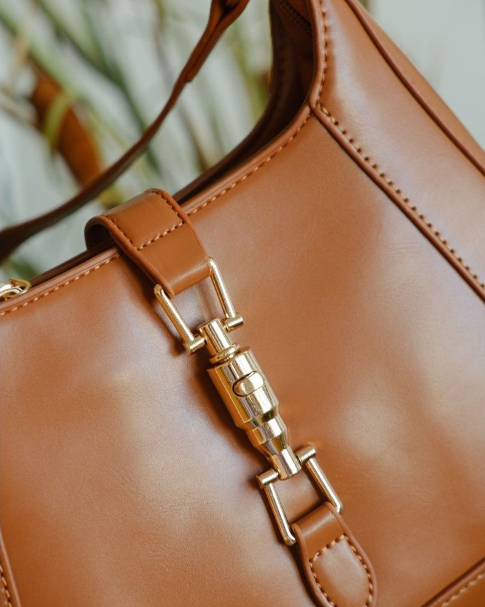 Amoit Paris Shoulder Bag – French Minimal Design