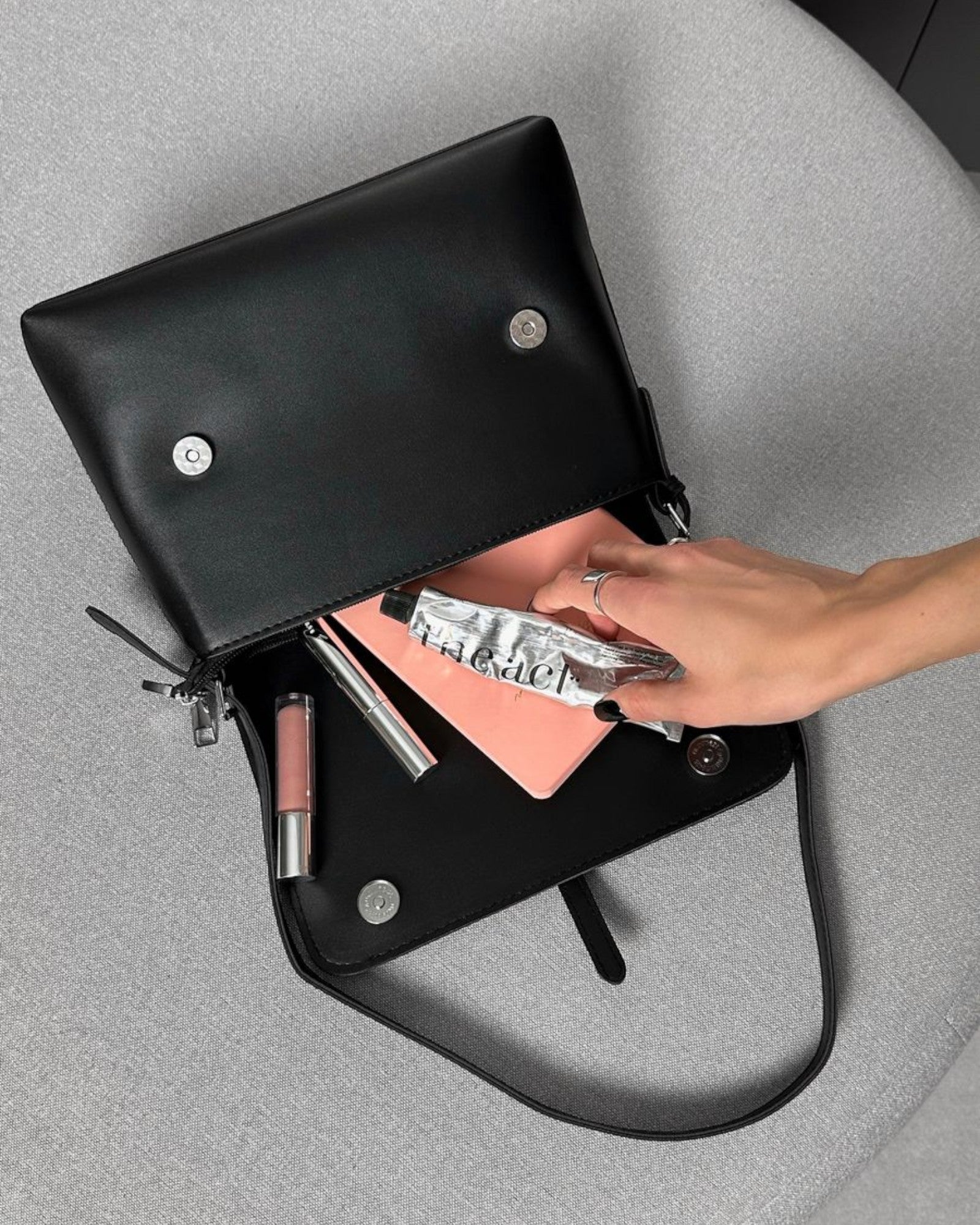 Élodiane Paris Crossbody Bag – Parisian Vegan Leather Structured Flap Handbag