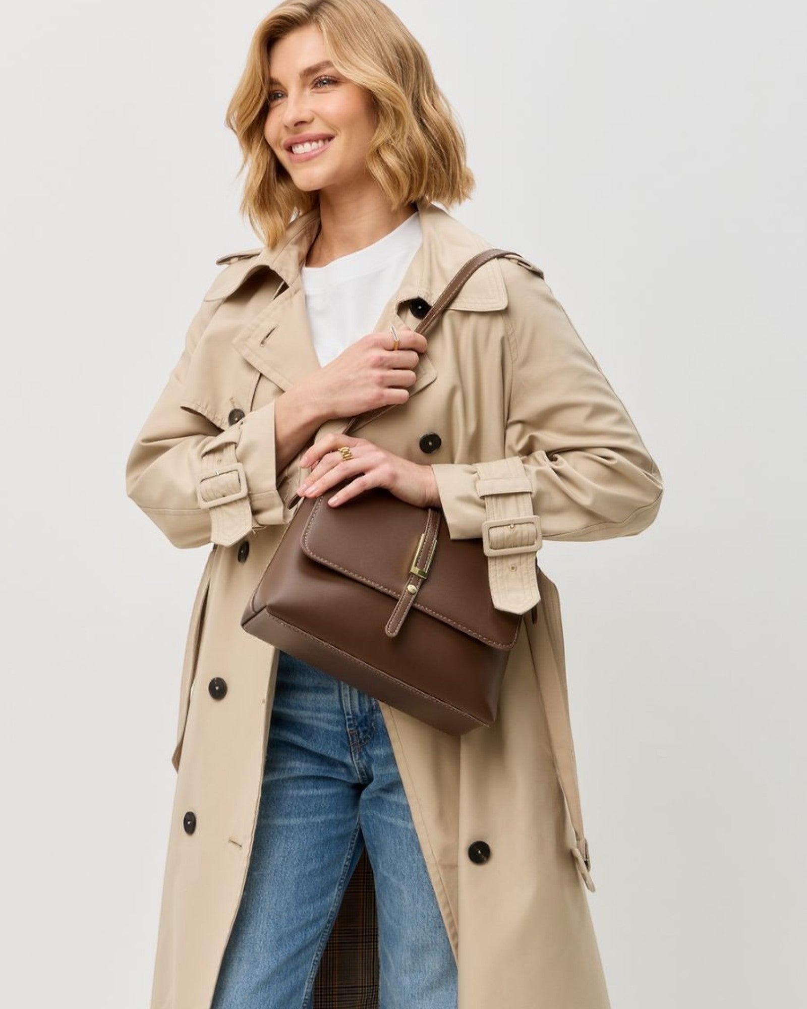 Élodiane Paris Crossbody Bag – Parisian Vegan Leather Structured Flap Handbag