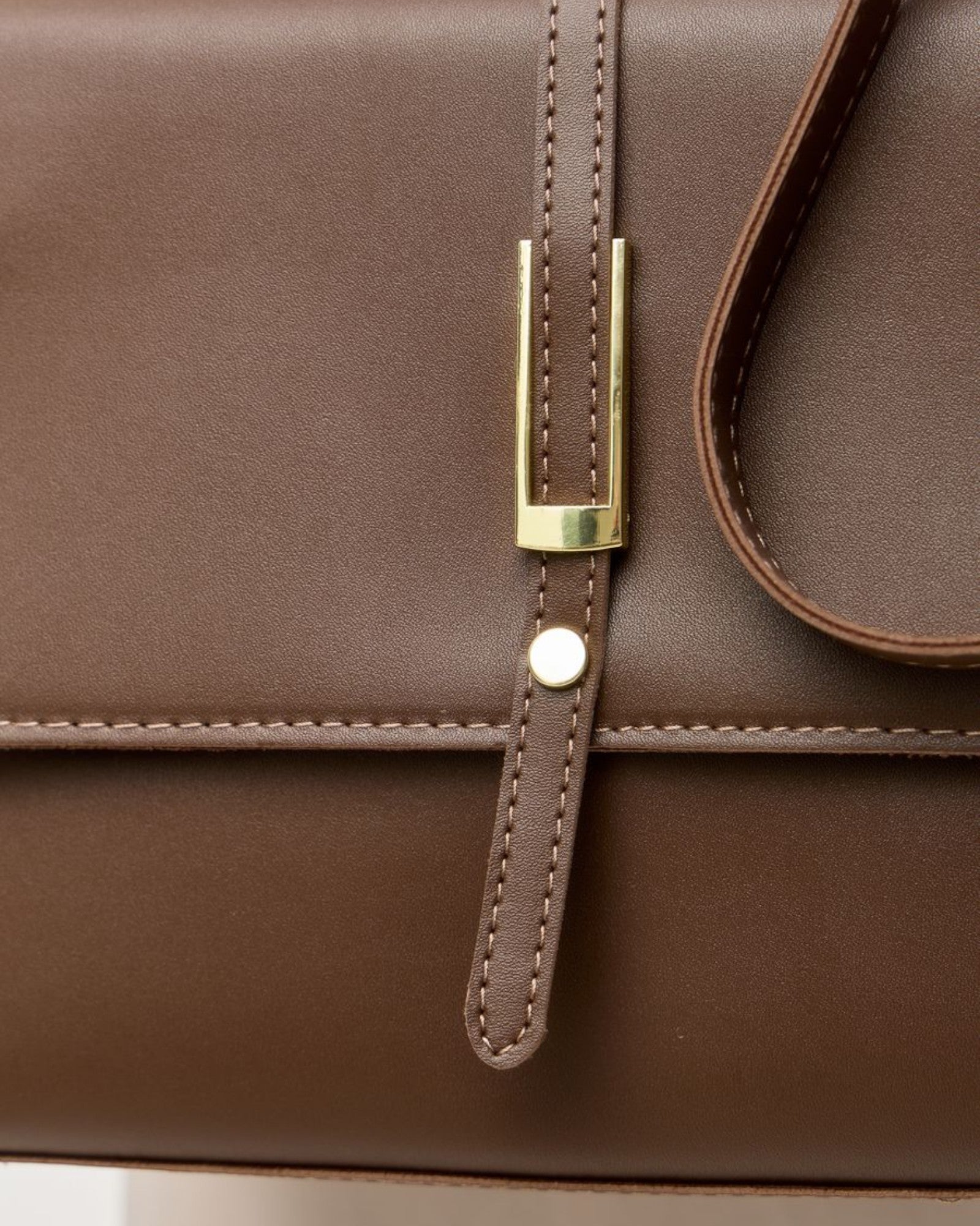 Élodiane Paris Crossbody Bag – Parisian Vegan Leather Structured Flap Handbag